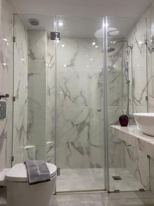 Koukaki Urban And Cozy Apartment เอเธนส์ ภายนอก รูปภาพ