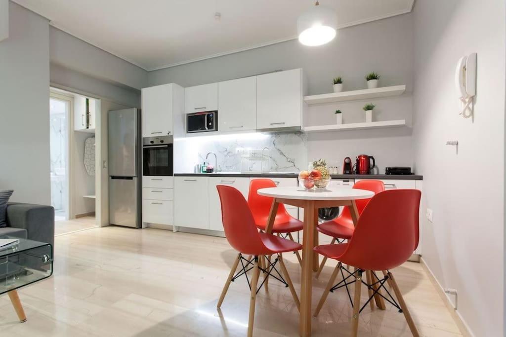 Koukaki Urban And Cozy Apartment เอเธนส์ ภายนอก รูปภาพ