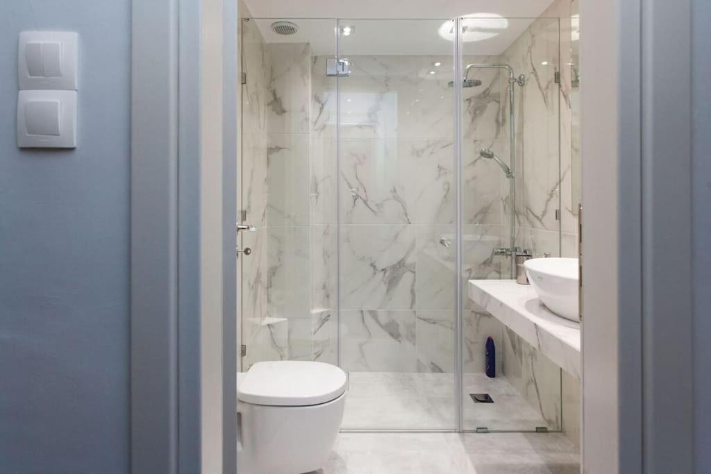 Koukaki Urban And Cozy Apartment เอเธนส์ ภายนอก รูปภาพ