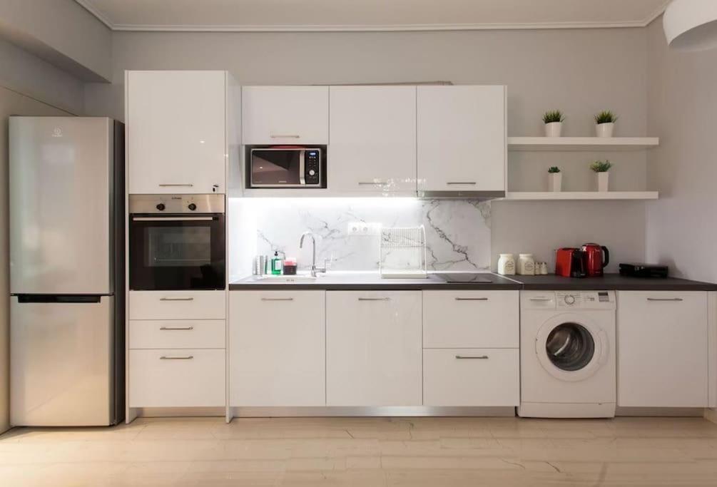 Koukaki Urban And Cozy Apartment เอเธนส์ ภายนอก รูปภาพ