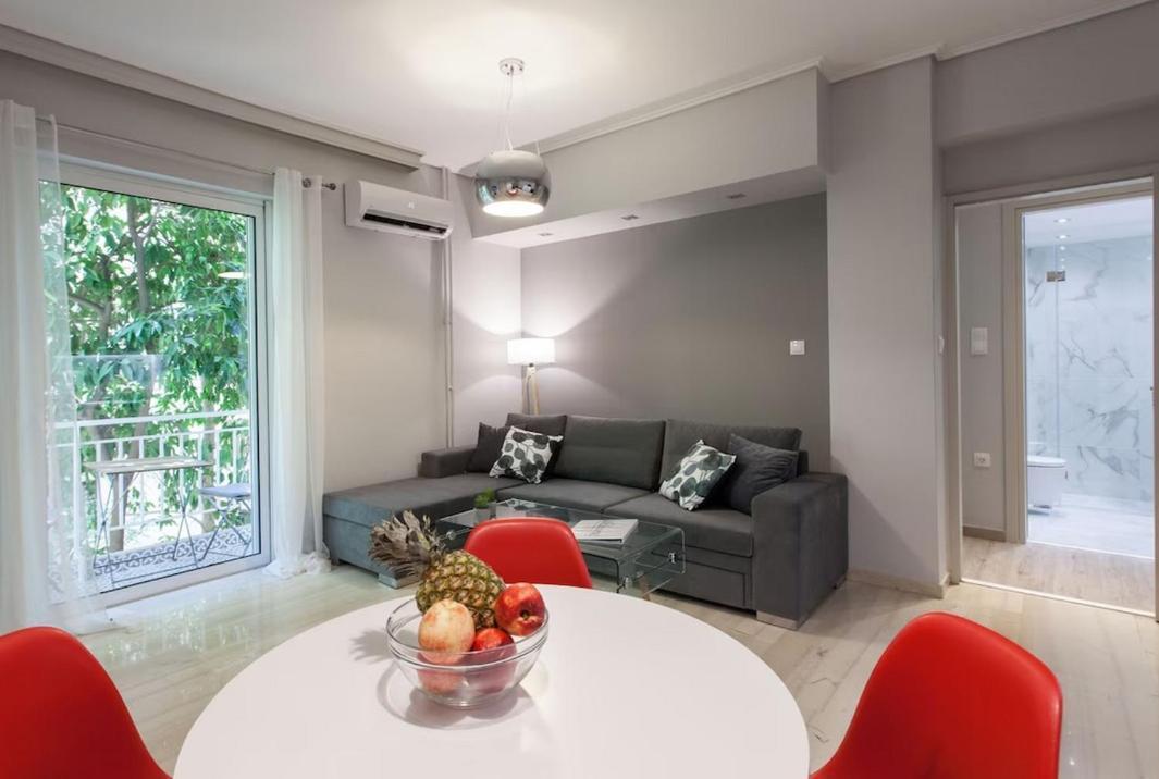 Koukaki Urban And Cozy Apartment เอเธนส์ ภายนอก รูปภาพ